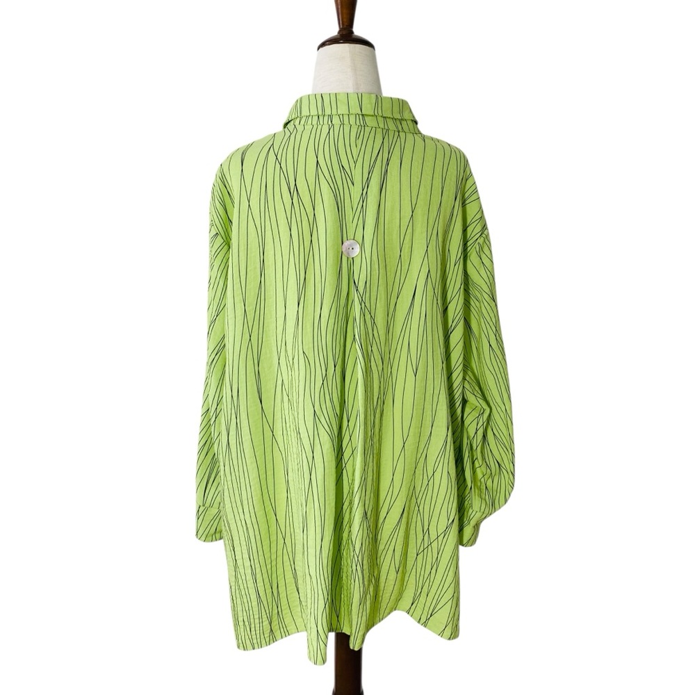 ALI MILES Blouse - Picture 5 of 8